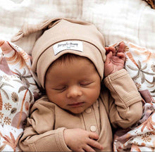 Load image into Gallery viewer, Pebble beanie