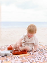 Load image into Gallery viewer, Bear Stickie Plate