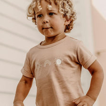 Load image into Gallery viewer, RAINBOW SUN PRINT TEE