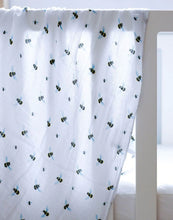 Load image into Gallery viewer, Organic Swaddle Set-Busy Bees