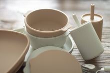 Load image into Gallery viewer, Baby gift set (6M+)