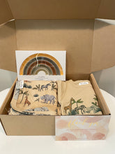 Load image into Gallery viewer, Safari World Gift Box Set
