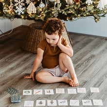 Load image into Gallery viewer, Christmas Snap & Go Fish (2 card games in 1)