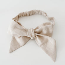 Load image into Gallery viewer, Natural Linen Bow Pre-Tied Headband Wrap
