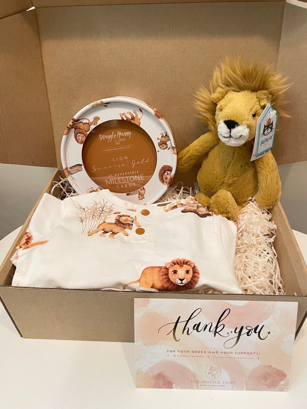 Lion Sunrise Gift Box Set